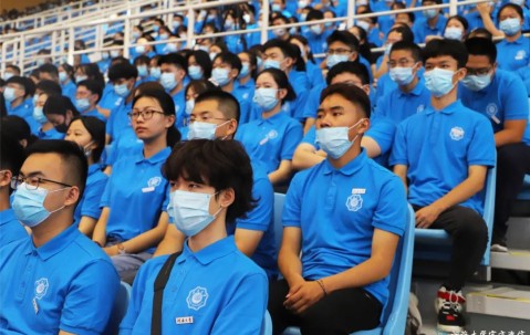 河海大学毕业证领取时间