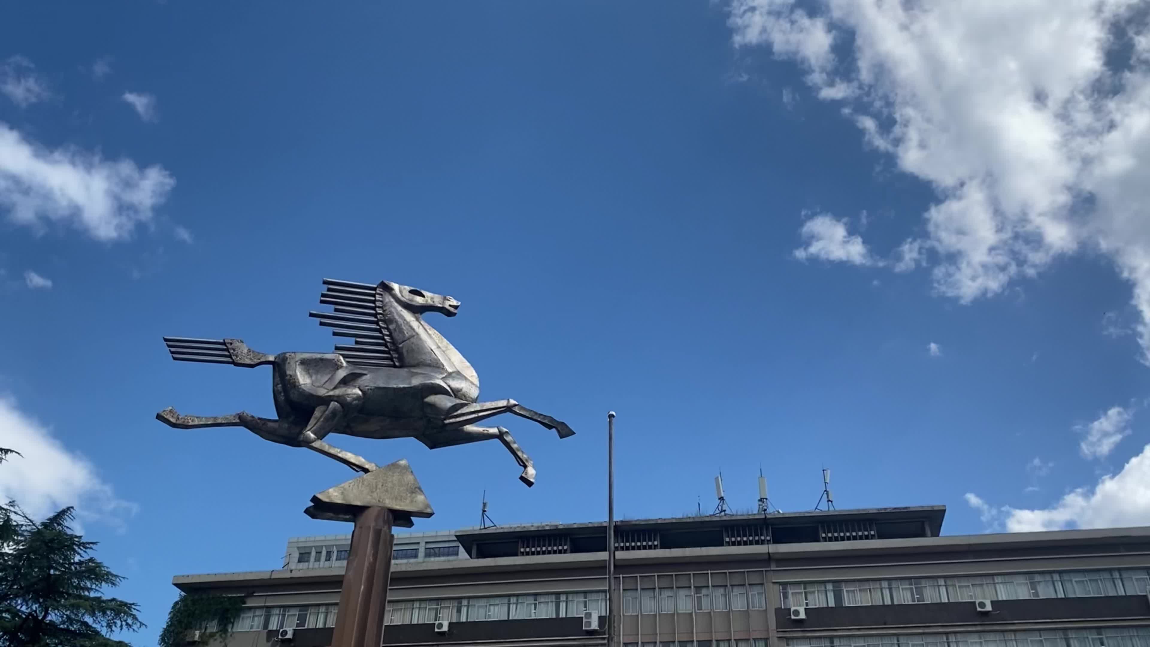武汉理工大学邮箱
