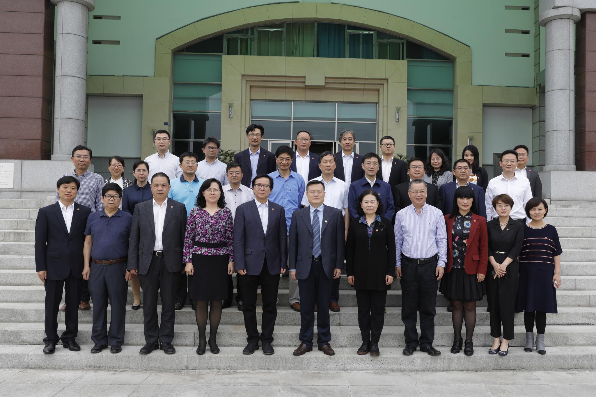 厦门大学毕业证丢了怎么补
